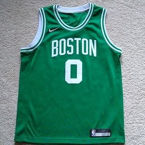 NBA Nike Jayson Tatum Boston Celtics Jersey. Youth Size L 16-18.
